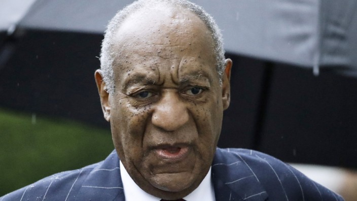 Me-Too-Verfahren: Bill Cosby während des Gerichtsverfahrens 2018. Das damalige Urteil gegen den Entertainer wurde später wieder aufgehoben.