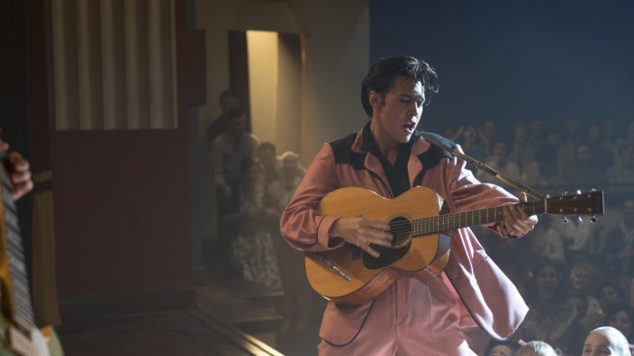 Neu in Kino & Streaming: Austin Butler ist der King of Rock'n'Roll in "Elvis".
