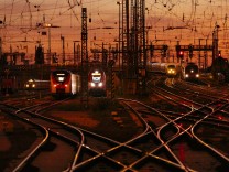 Verkehr: Bahn will marodes Schienennetz sanieren – nur jetzt noch nicht