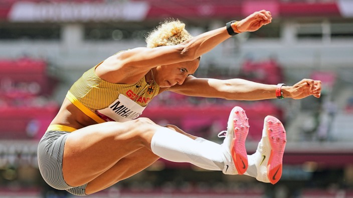 Malaika Mihambo im Gespräch: "Ich springe auch lieber, wenn Druck da ist, wenn viele Konkurrentinnen gut sind": Malaika Mihambo 2021 bei Olympia in Tokio.