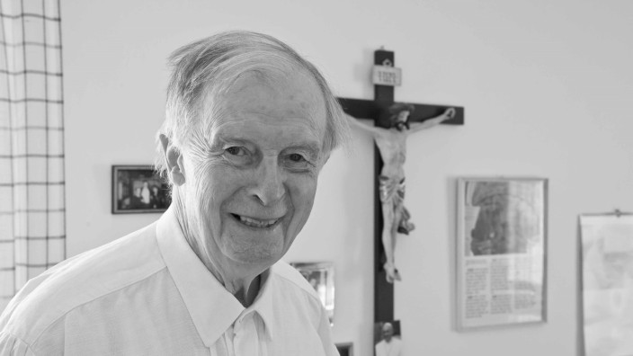 Ruhestandspfarrer in Oberndorf: Seit seinem Ruhestand lebte Pfarrer Heinrich Kurz in Oberrndorf, nun ist er im Alter von 95 Jahren gestorben.