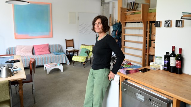 Raumnot in München: Stand Pate für ein Neubau-Konzept: Monika Reinharts Wohn-Atelier.