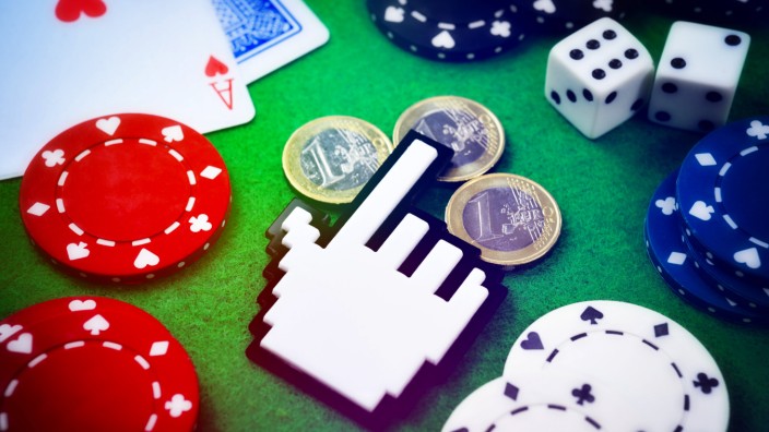 Computercursor auf einem Spieltisch Symbolfoto für Online Casinos *** Computer cursor on a gaming t