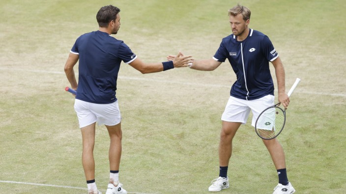 Tennis: Verstärkung: Kevin Krawietz (rechts) und Andreas Mies werden ab sofort offiziell von Lukas Wolff betreut.