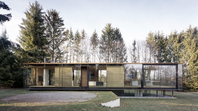 Architektur: Das Atelier im Currypark in Riederau entwarfen die Architekten bereits 2003 für die Tante von Felix Bembé.