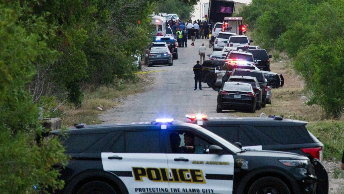 USA: At least 46 migrants found dead in truck in Texas - Politics - News in  Germany