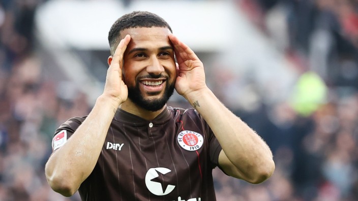 Bundesliga: Einmal kurz innehalten: "Mit voller Überzeugung und Vorfreude" wechselt Daniel-Kofi Kyereh vom Zweitligisten FC St. Pauli zum Europacup-Teilnehmer SC Freiburg.