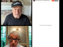 Alec Baldwin interviewt Woody Allen: „Sind wir schon live?“