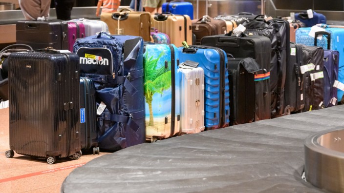 Luftverkehr: Gepäckausgabe am Hamburger Flughafen