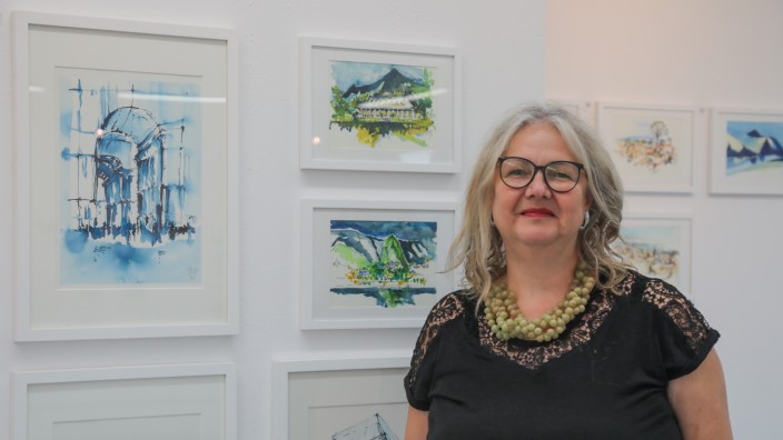 Karlsfeld: Ihre beiden Leidenschaften, das Reisen und Malen, verbindet sie gerne: Künstlerin Anja Grafe-Friedrich stellt in der Galerie Kunstwerkstatt aus.