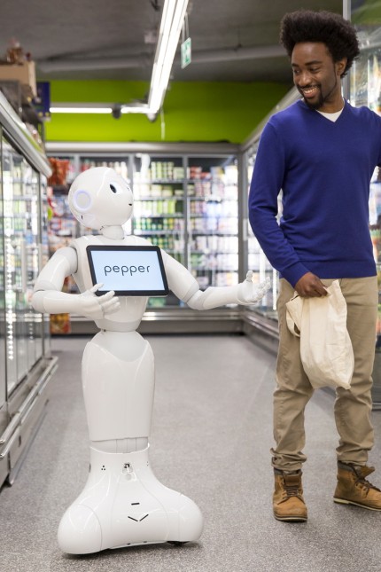 Roboter: Auch im Supermarkt könnte Pepper zum Einsatz kommen.
