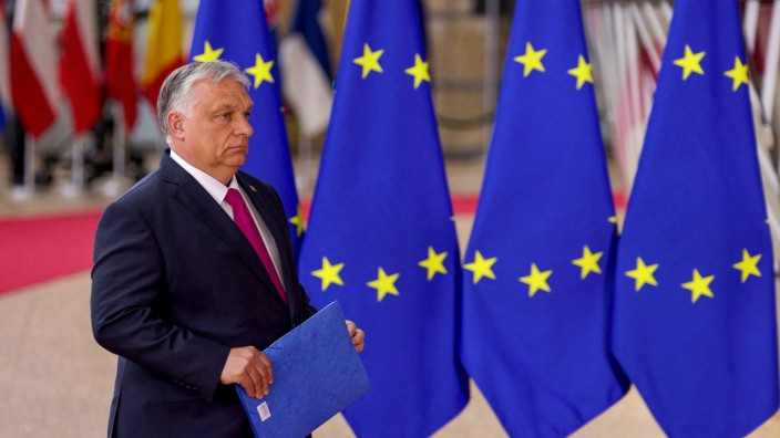 Europas Konservative: Nicht kompatibel: Ungarns Regierungschef Viktor Orban beim EU-Gipfel im Mai.