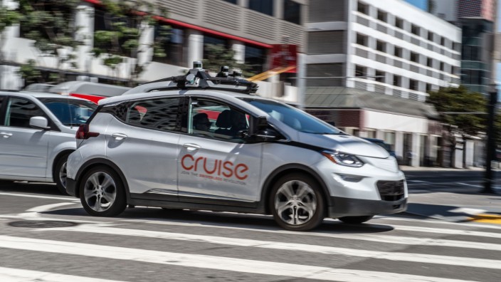 Kolumne "Ende der Reise": Ein selbst fahrendes Auto der General-Motors-Firma Cruise auf einer Testfahrt in San Francisco - da hat noch alles funktioniert.