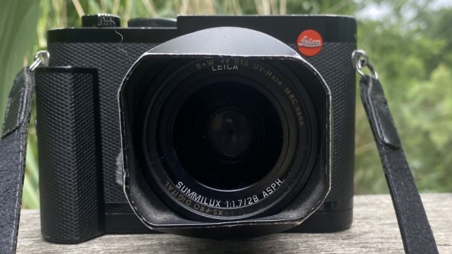 Kolumne: Meine Leidenschaft: Rohdes Leica Q2, sein, wie er findet, "schönstes Körperteil".