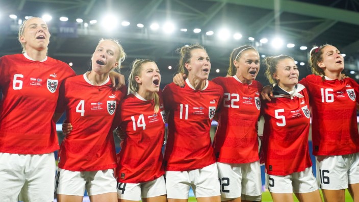 Österreich bei der EM: Österreich schlägt Norwegen mit 1:0 und trifft nun im Viertelfinale am kommenden Donnerstag auf Deutschland.