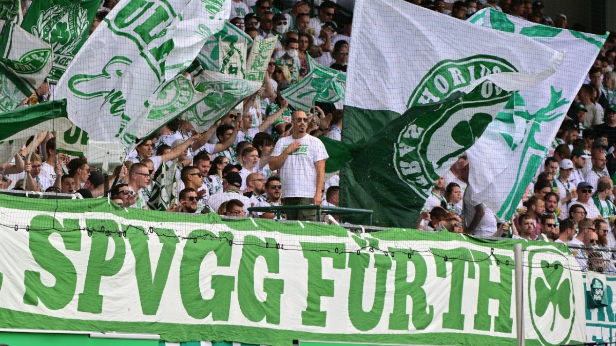 Greuther customer in Fürth: Fans are aiming for the middle name to be deleted.  - Sports