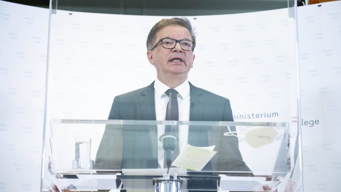 Österreich: Gesundheitsminister Rudolf Anschober bei seinem Rücktritt 2021.