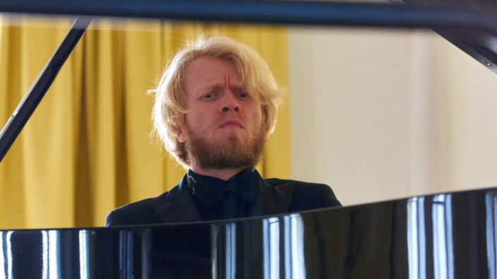 Beim Kulturverein Zorneding-Baldham: Bewegend: Der ukrainische Pianist Kyrill Korsunenko gibt im Zornedinger Martinstadl ein Benefizkonzert.