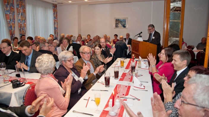 Awo-Ortsverbände im Landkreis Ebersberg: 2016 hat der Poinger Awo-Ortsverein sein 50-jähriges Bestehen gefeiert. Sechs Jahre später ist Schluss.