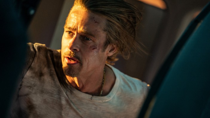 "Bullet Train" im Kino: Brad Pitt läuft wie alle anderen Killer ständig vor dem Schaffner weg.