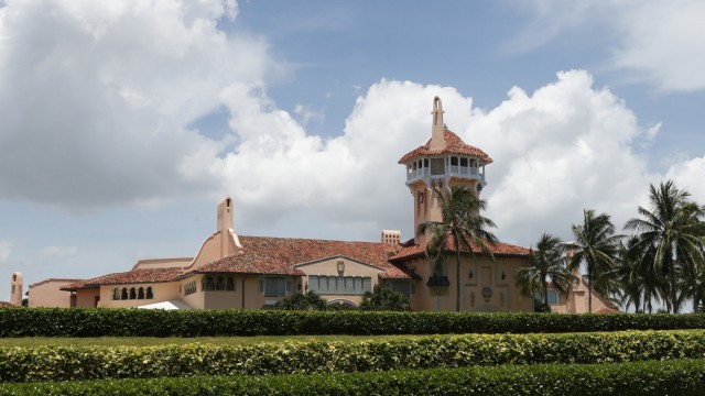 VS: Heeft Donald Trump documenten achtergehouden voor zijn presidentschap in zijn luxe Mar-a-Lago-huis in Florida?