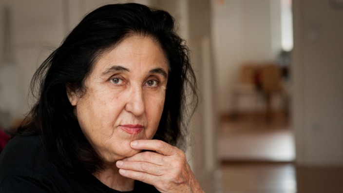 Büchner-Preis für Emine Sevgi Özdamar: Keinen Tag länger hätte die deutsche Literatur ohne diese Schriftstellerin auskommen können: Emine Sevgi Özdamar, wohnhaft in Deutschland, Frankreich und der Türkei.