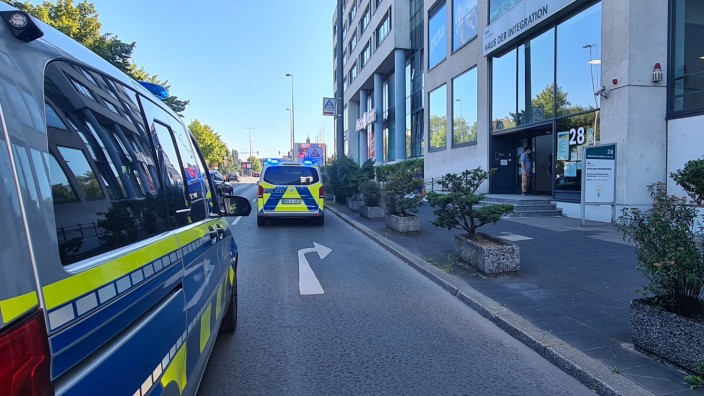 Wuppertal: Im Wuppertaler "Haus der Integration" kümmern sich verschiedene Institutionen um Zugewanderte und Geflüchtete. Eine Mitarbeiterin wurde bei dem Messerangriff schwer verletzt.