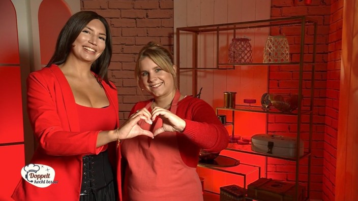 Mitten in Alling: Ein Herz und eine Seele sind Daniela Zerverap (links) und Tamara Preiss auch nach der Show "Doppelt kocht besser" geblieben.