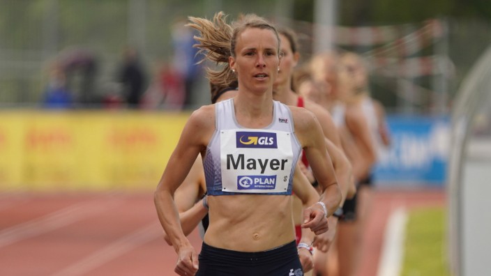 European Championships: Zweifache Mutter, Polizeibeamtin - und plötzlich Marathonläuferin: Domenika Mayer.