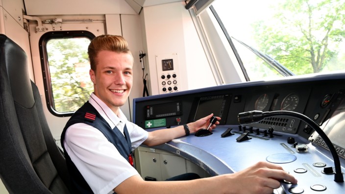 S-Bahn München: Tobias Probst, 20, war im Mai der jüngste Lokführer bei der Münchner S-Bahn.