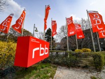 EIL: RBB-Rundfunkrat beruft Schlesinger als Intendantin ab