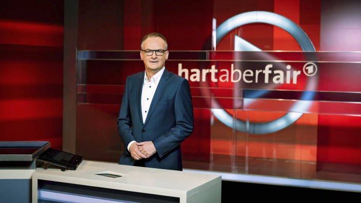 Wechsel bei "Hart aber fair": Nach 22 Jahren und 750 Sendungen übergibt Frank Plasberg die Moderation von "Hart aber fair".