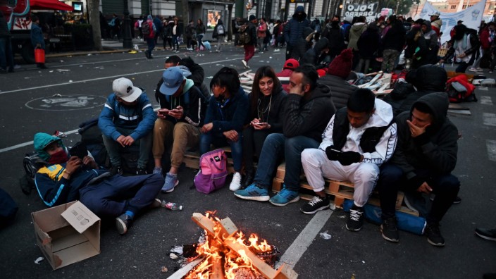 "Es reicht!": Anfang August protestierten Tausende in den Straßen von Buenos Aires gegen die um sich greifende Wirtschaftskrise.