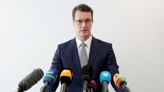 Gillamoos in Abensberg: In neuer Rolle: Nordrhein-Westfalens Ministerpräsident Hendrik Wüst (CDU) tritt am Montag beim Abensberger Gillamoos auf.