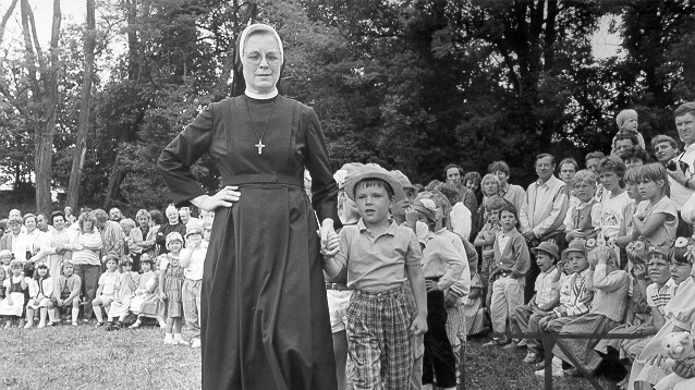 SZ-Serie "Wer samma?": Um das Jahr 1975 stammt diese Aufnahme von Schwester Roswitha beim Sommerfest.