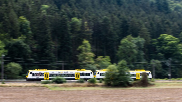 Verkehr: Von Juni bis Ende Auguste konnten Fahrgäste für neun Euro unbegrenzt und deutschlandweit den Nahverkehr nutzen.