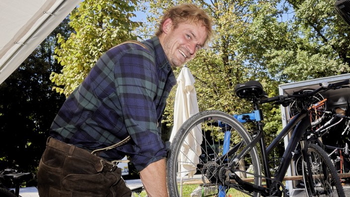 Umweltfreundlicher Tourismus: Demnächst bietet Christian Hopf seine Leihräder in Gmund an.