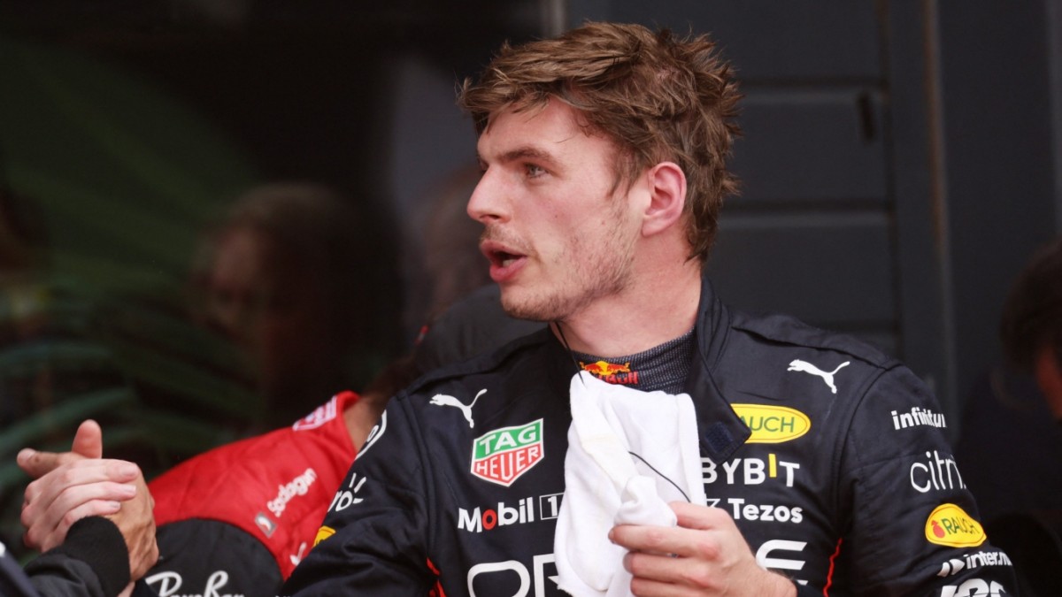 Formule 1: Verstappen verslaat de boze en onhandige