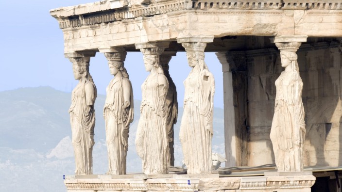 Menschheitsgeschichte: Als die Akropolis von Athen erbaut wurde, war die Demokratie zwar bereits erfunden, sie hatte sich aber noch nicht durchgesetzt.