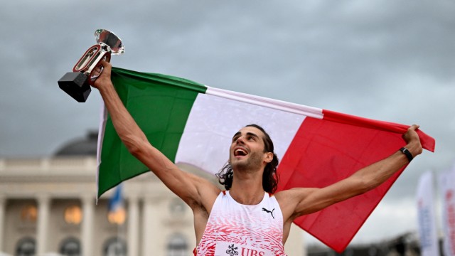 Leichtathletik: Schaumann: Gianmarco Tamberi zelebriert seinen Diamond-League-Gesamtsieg vor der Opernkulisse.