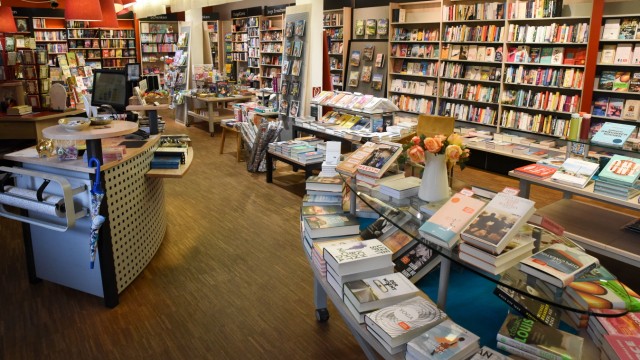 Schäftlarner Einzelhandel: Der Ebenhauser Buchladen von Sophie Lenthe soll bleiben.