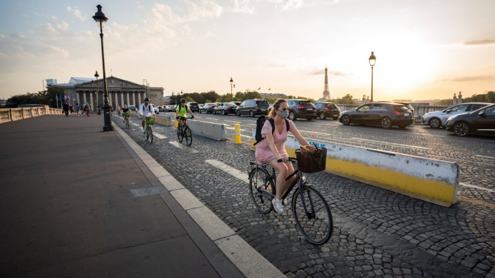 Städtereise in Frankreich: Mehr Platz für Radfahrer, weniger Hupkonzerte: Daran arbeitet Paris seit einigen Jahren. Und macht Fortschritte.