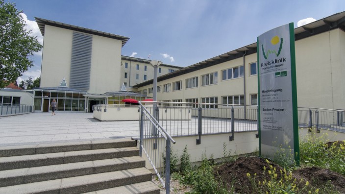 Wolfratshauser Krankenhaus: Die Kreisklinik Wolfratshausen bleibt "Kreisklinik". Den Rufnamen "Klinikum" hat der Kreisausschuss jetzt mit knapper Mehrheit abgelehnt.