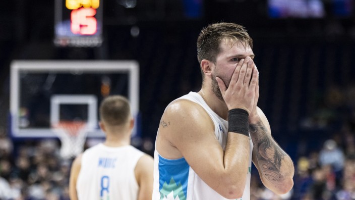 Luka Doncic Basketball-EM