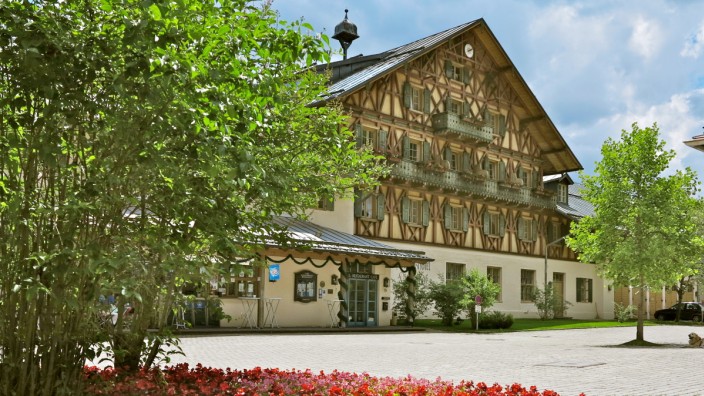Oberbayern: Das Schlosshotel in Linderhof steht ebenso wie das nahe Schloss unter Denkmalschutz.