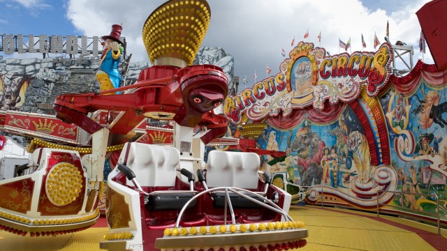 Oktoberfest 2022: New attraction: the ride "Circus circus"...