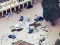 Region Marken: Mindestens neun Menschen sterben bei Unwetter in Italien