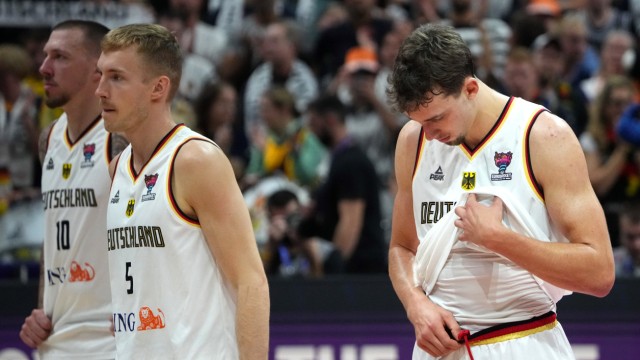Basketball EM: Franz Wagner (right) was badly devastated after the end of the game, while he is playing a very strong EM in Berlin.
