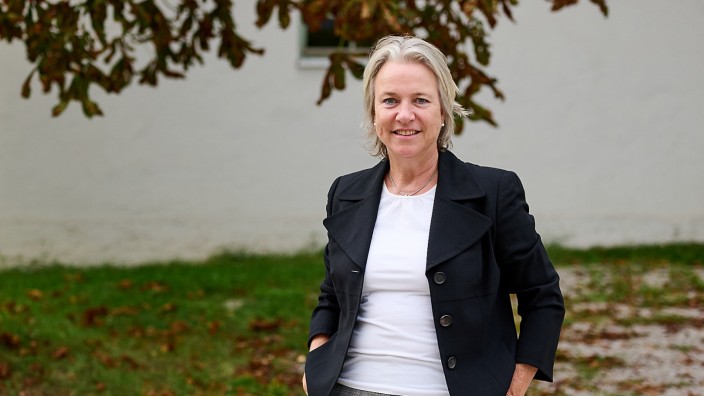 Fahrenzhausen: Seit Mitte Oktober ist Susanne Hartmann Bürgermeisterin von Fahrenzhausen. Sie freut sich, dass sie von ihrem Team im Rathaus so gut aufgenommen worden ist.