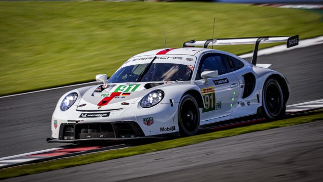 Autoindustrie: Es gibt ihn auch als Rennwagen, das Modell 911 von Porsche.